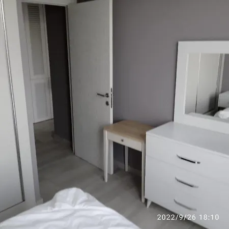公寓 Cyprus Town Houses 凯里尼亚